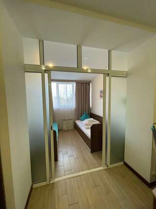 Гостиница Южный берег Алушта Номер-студия-4