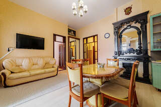 Гостиница Южный берег Алушта Апартаменты - 1-й этаж-7